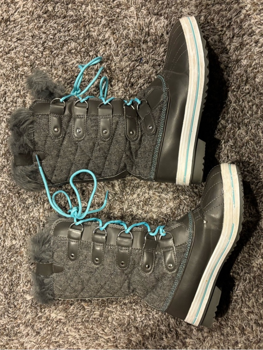 Women's Polar Gray Winter Lace-Up Boot with Aqua Accents